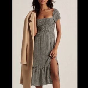 ABERCROMBIE Gingham Midi Dress